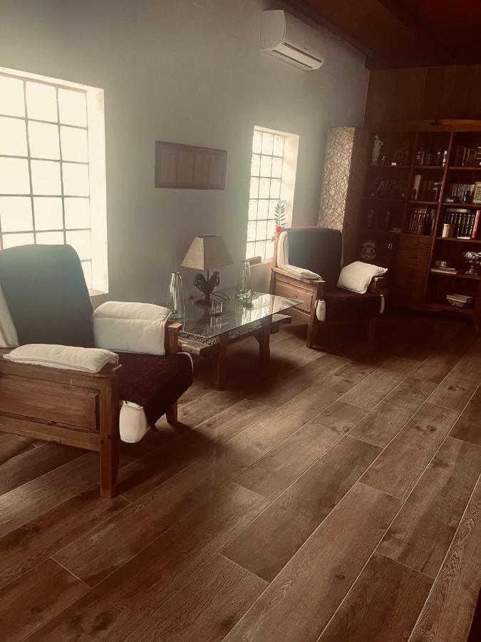 Гостевой дом La Jara Casa Rural Инохоса-дель-Дуке Экстерьер фото